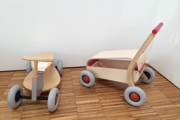 Rutschfahrzeuge für die Kleinen